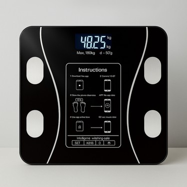 PLT POWER Akıllı Bluetooth Tartı Baskül Vücut Analizi Yağ - Su - Kas Ölçer 12 Adet Ölçüm Fonksiyonu